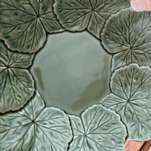 3Bordallo Pinheiro NEW GeraniumDinner/Salad/App/SideDishPlateStamped9.5”Portugal